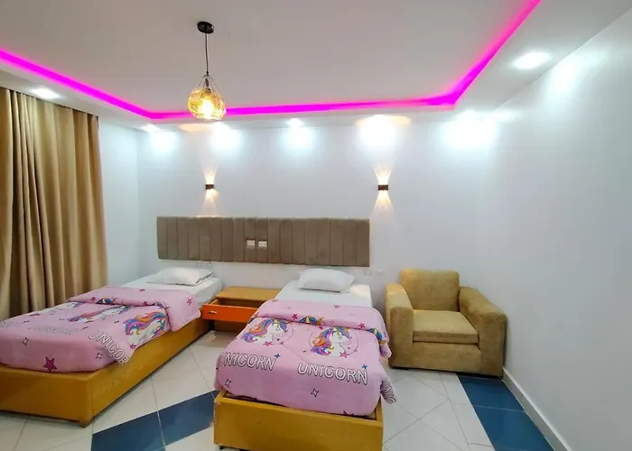 Delta 203-34 Apartment *